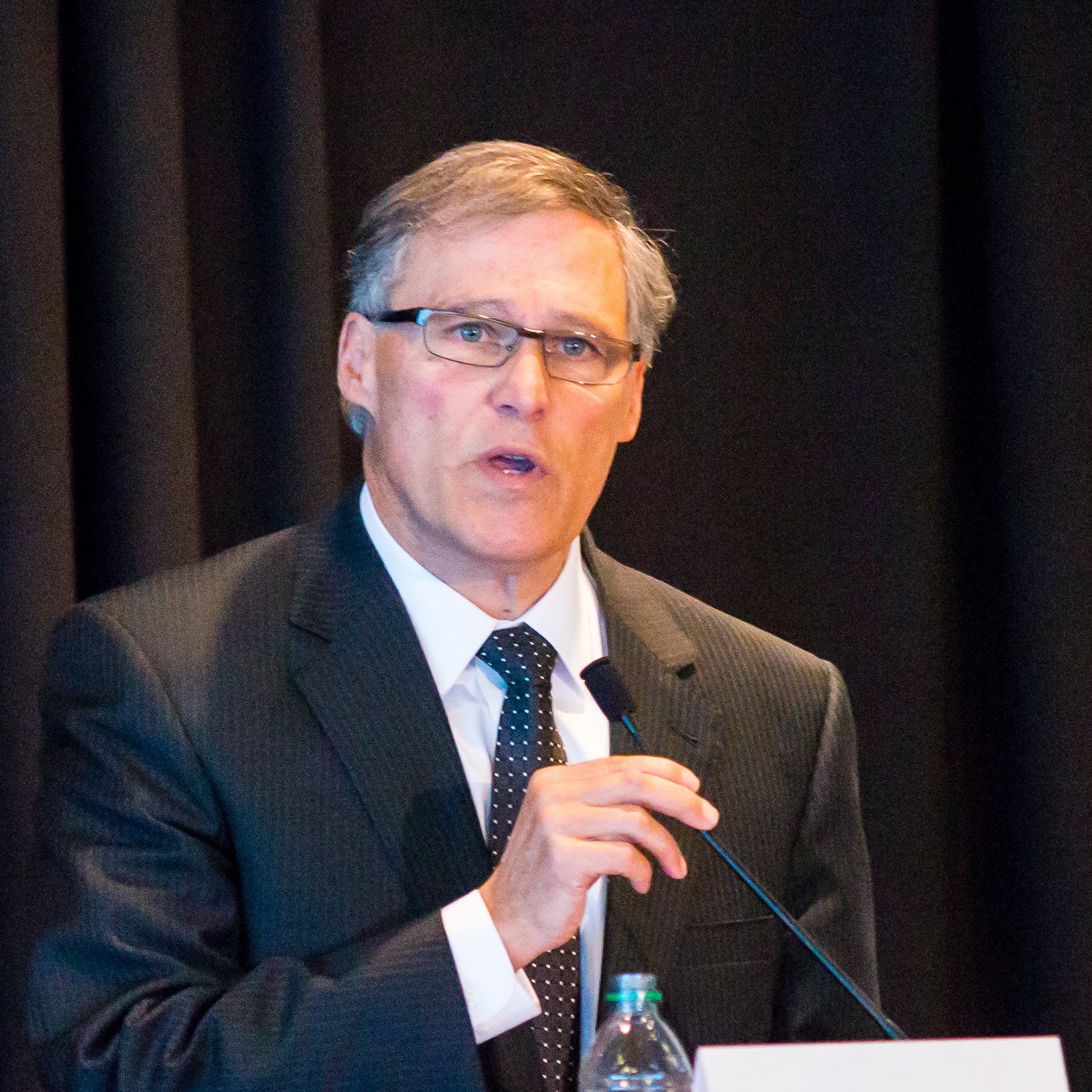 Governor Jay Inslee addressing the WCTA